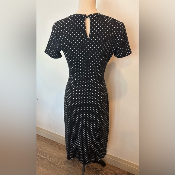 Zara Polka Dot Knit Midi  Dress Short Sleeve Womens M White Black Slit - Picture 3 of 6